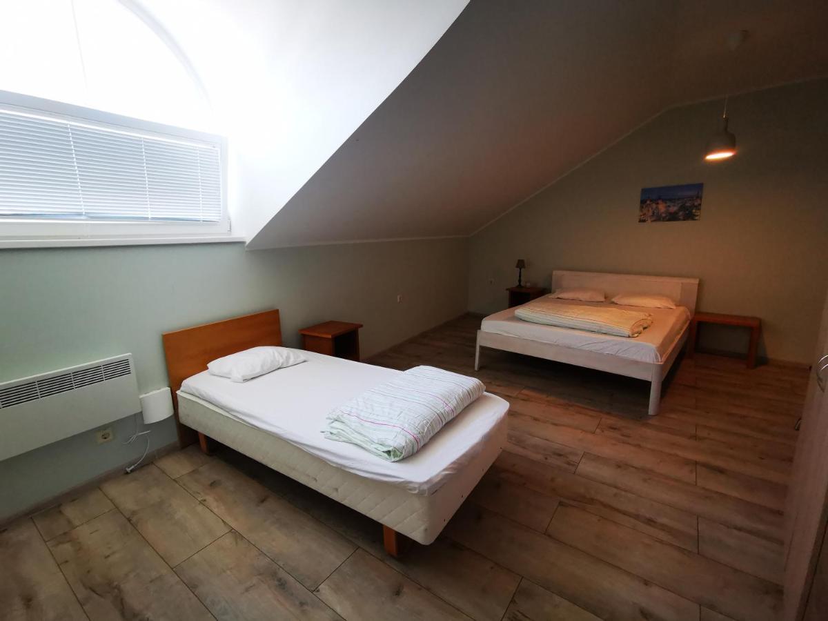 Oldtown Lux Hostel Tallin Exterior foto